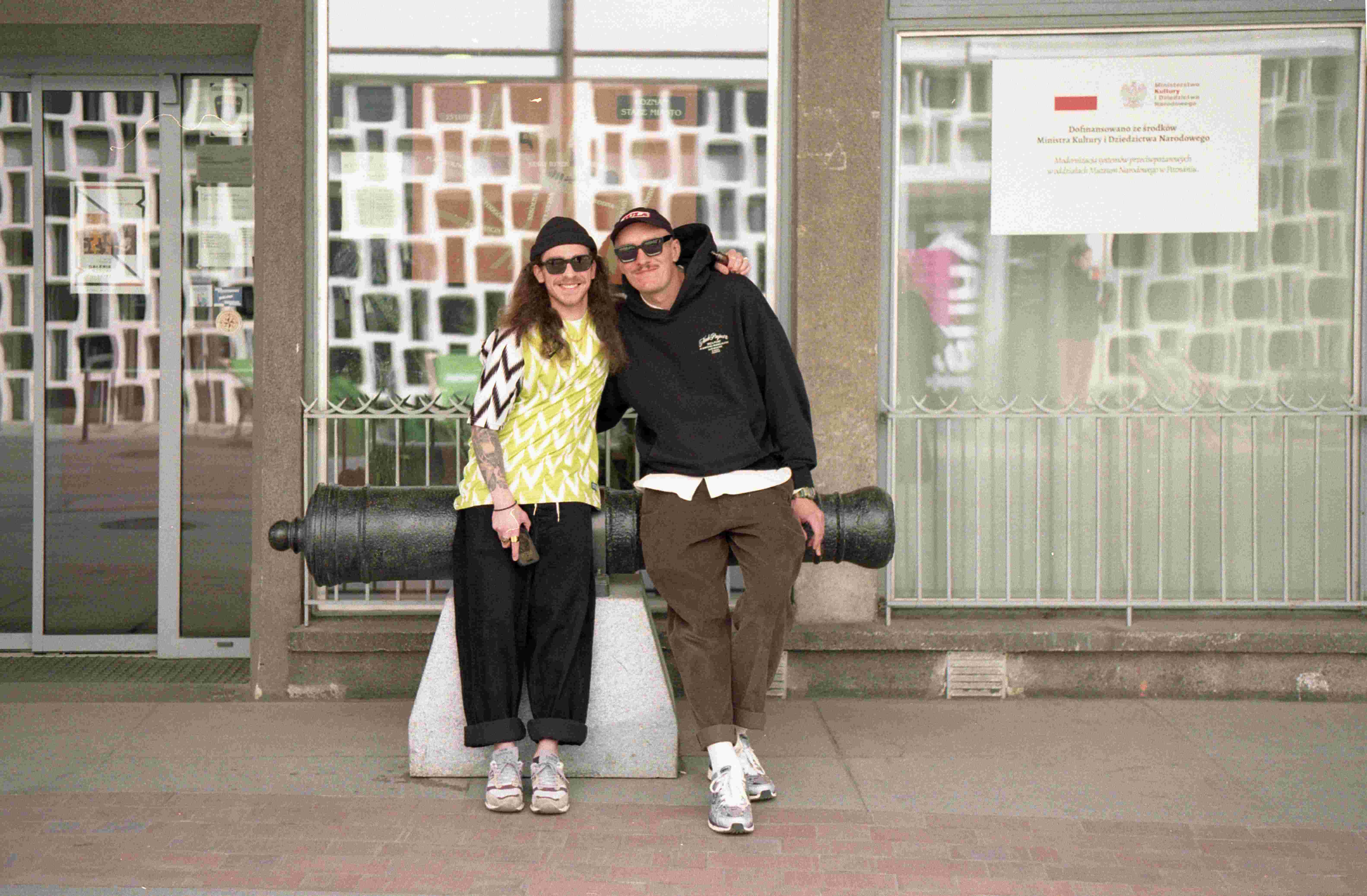 Niedzielni_1_ fot Marta Podogrocka XS.jpg