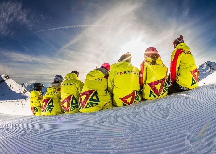 zimowy wyjazd do Austrii na narty i snowboard