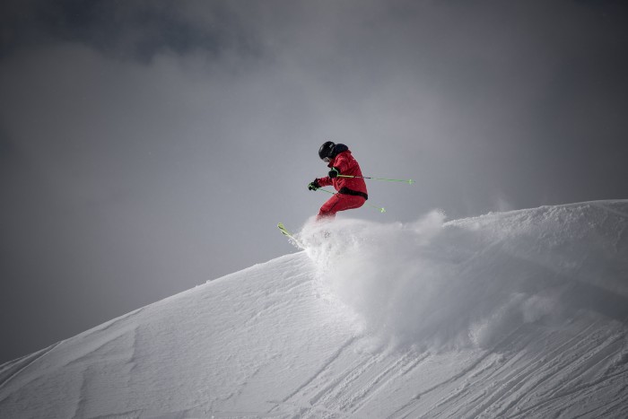 zorganizowany wyjazd na narty i snowboard do Niederau