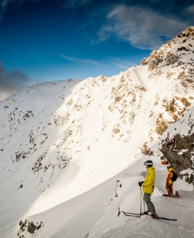 zorganizowany wyjazd na narty i snowboard do Auris