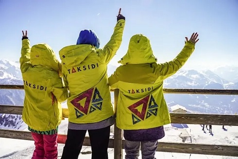 zorganizowany wyjazd na narty i snowboard do Marillevy