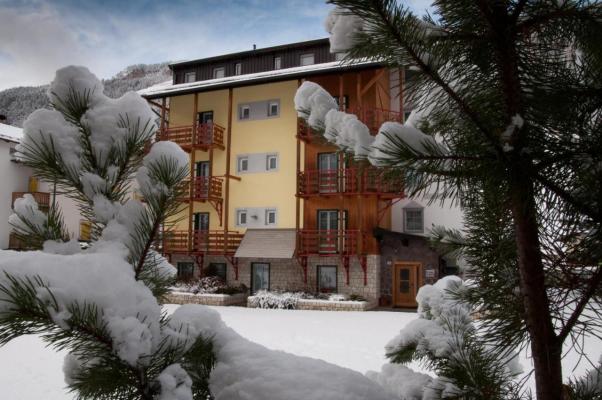 Pozza di Fassa - Residence La Roggia