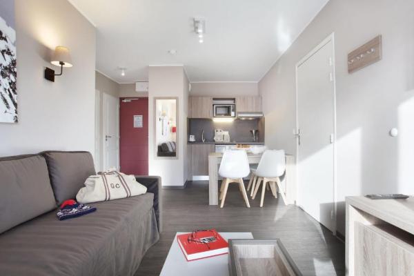 Rezydencja Village de Praroustan w Pra Loup - apartament 4-osobowy