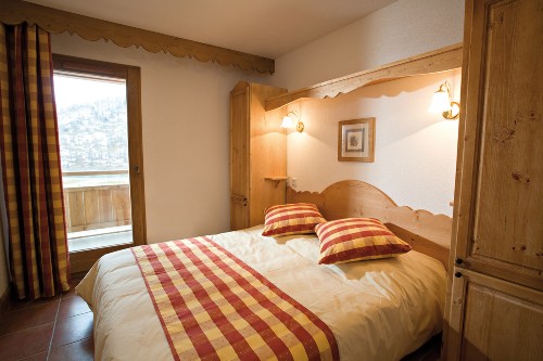apartament 4-osobowy w rezydencji Le Hameau des Airelles w Montgenevre